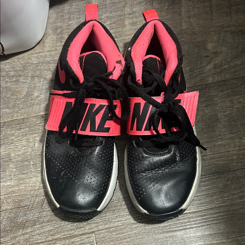 Nike Kids Black and Pink Sneakers